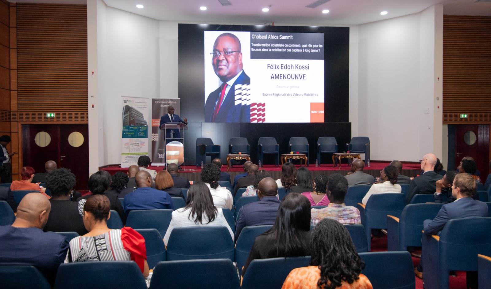 CHOISEUL AFRICA SUMMIT 2025, LE DIRECTEUR GÉNÉRAL DE LA BRVM ANIME UNE CONFÉRENCE SUR L’INDUSTRIALISATION DE L’AFRIQUE